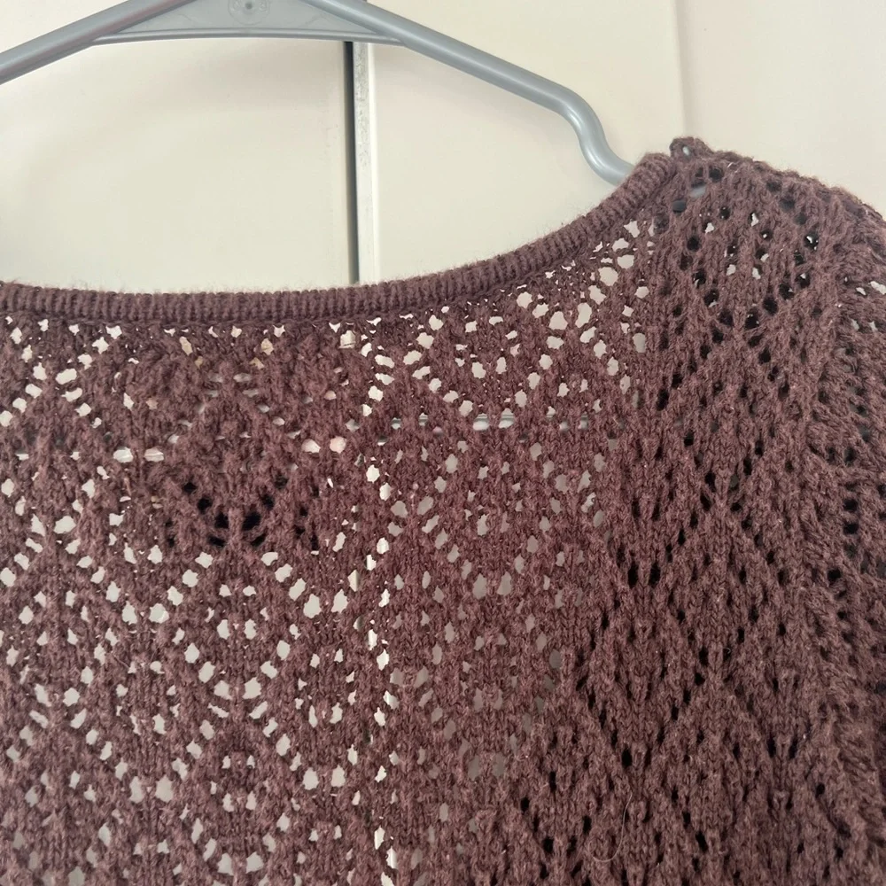 Buffalo knit brown long sleeve sweater top silver clasps swoop neck pattern cute - Picture 5 of 6
